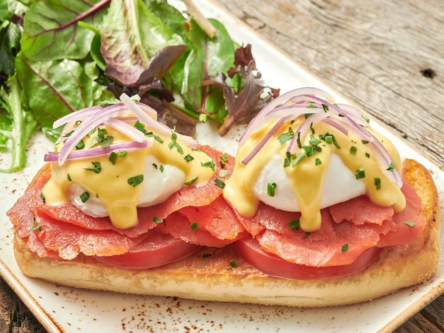 menu_smoked-salmon-benedict_lg.webp