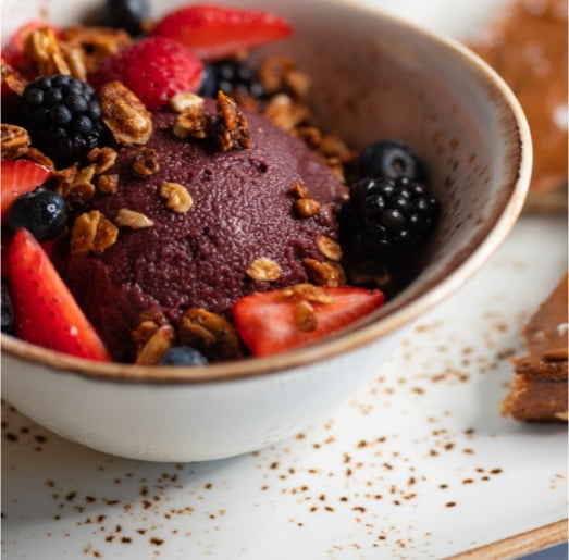 Jumpstart First Watch Seasonal Menu 2023 featuring Acai Bowl from SAMBAZON®